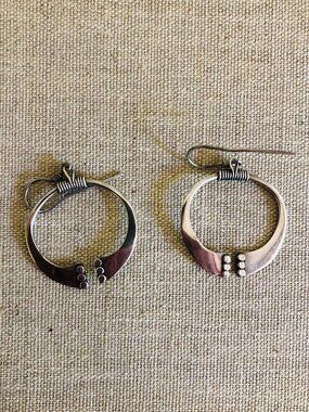 Sterling Silver Artisan handmade earrings 925 Round Drop earring